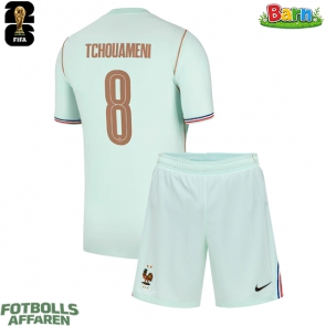 Frankrike Aurelien Tchouameni #8 Bortaställ Barn VM 2026 Kortärmad (+ Korta byxor)